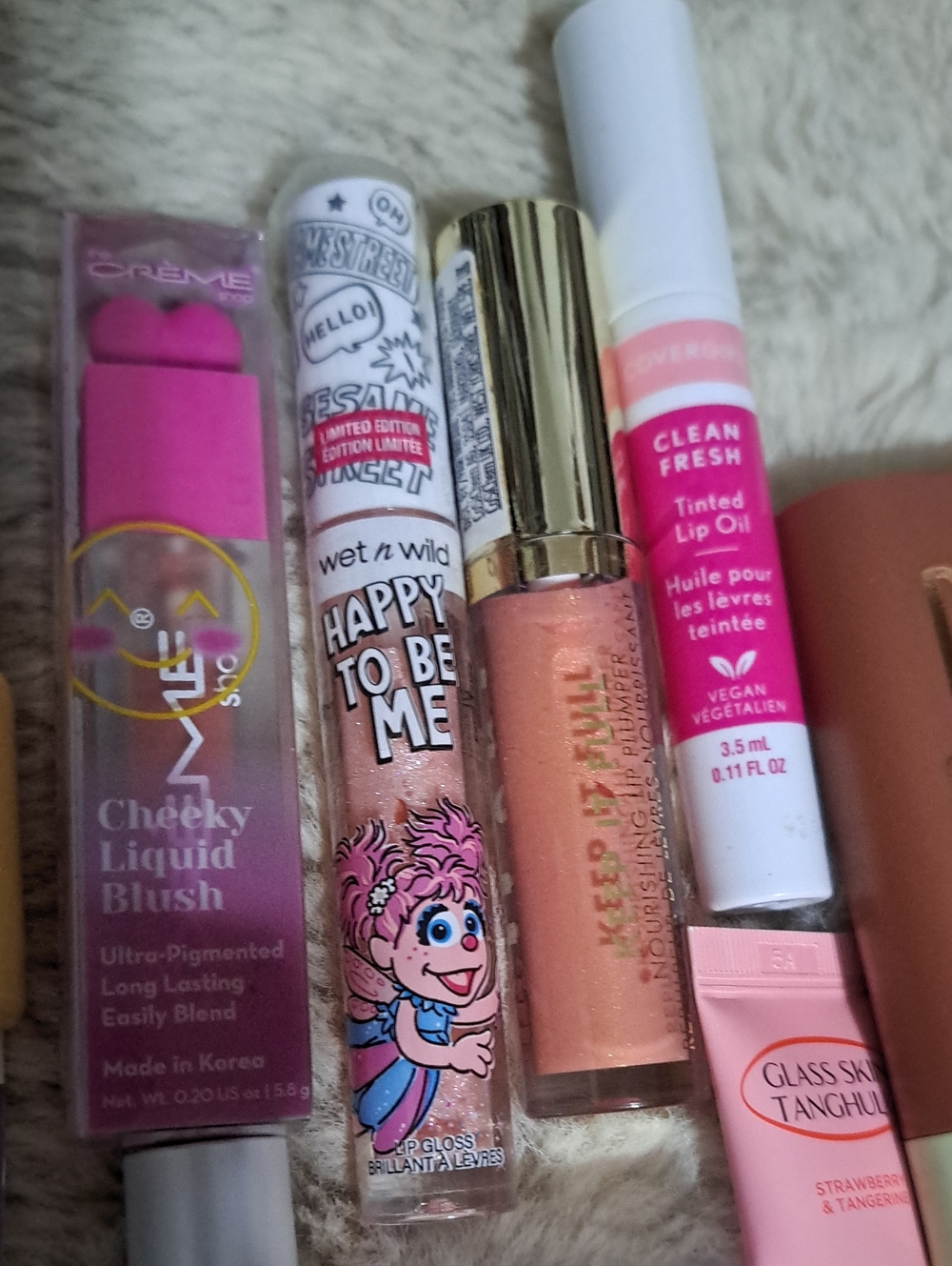 New Makeup Bundle - Picture 4 of 8